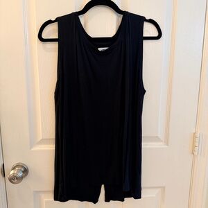 Old Navy Black Sleeveless Women’s Tank Top